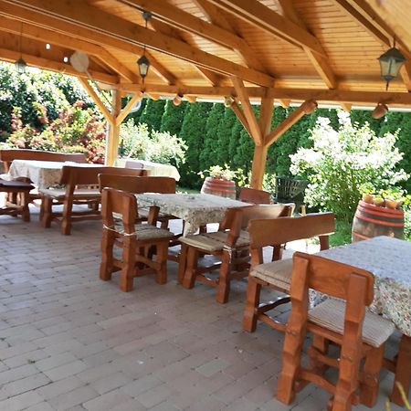 Nosztalgia Vendeghaz Ξενοδοχείο Zalaegerszeg Εξωτερικό φωτογραφία