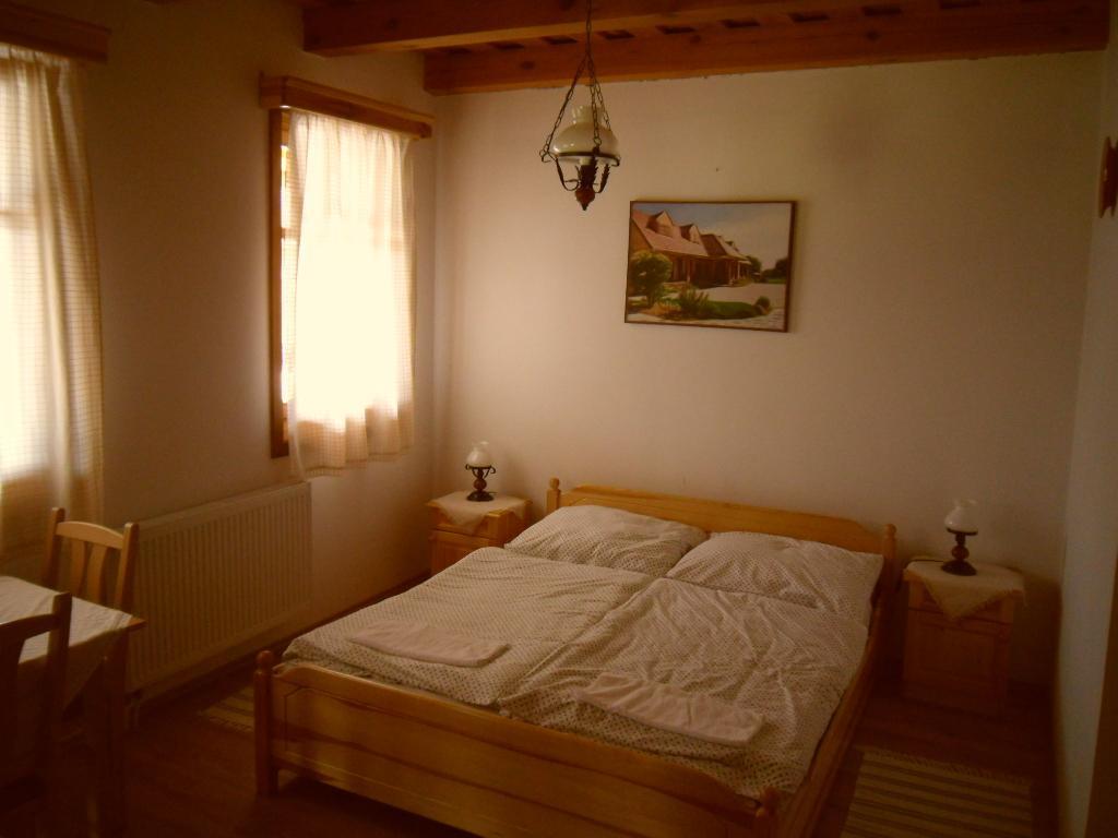 Nosztalgia Vendeghaz Ξενοδοχείο Zalaegerszeg Δωμάτιο φωτογραφία